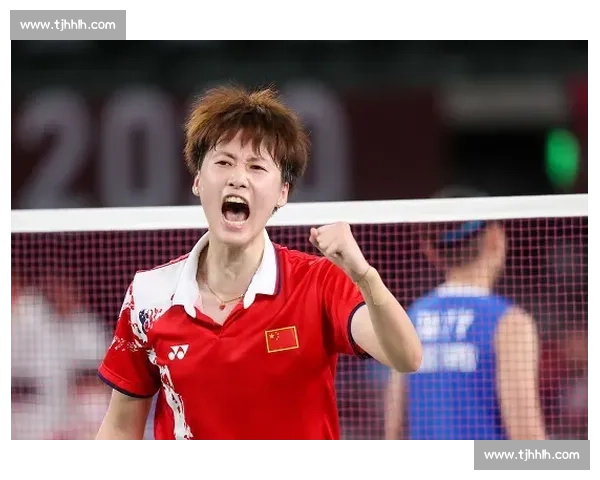 广西小将彭政文:一回合 TKO 日本名将古根川冲 广西小将彭政文:一回合 TKO 日本名将古根川冲