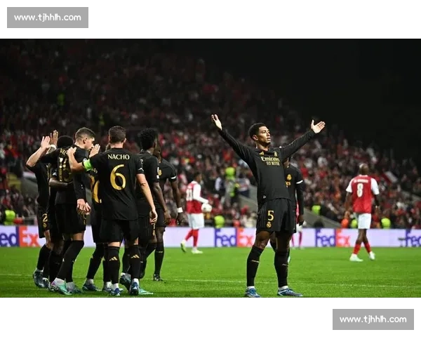 国家德比首发落定:贝林厄姆出任皇马右边锋 国家德比首发落定:贝林厄姆出任皇马右边锋