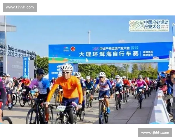 1500 骑手逐风苍洱!大理环洱海自行车赛开赛 1500 骑手逐风苍洱!大理环洱海自行车赛开赛