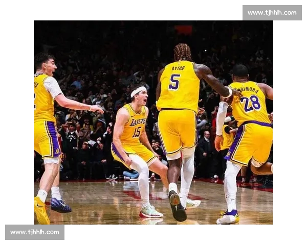 湖人对决热火铁林关键三分左右战局成胜负分水岭的总冠军之路走向