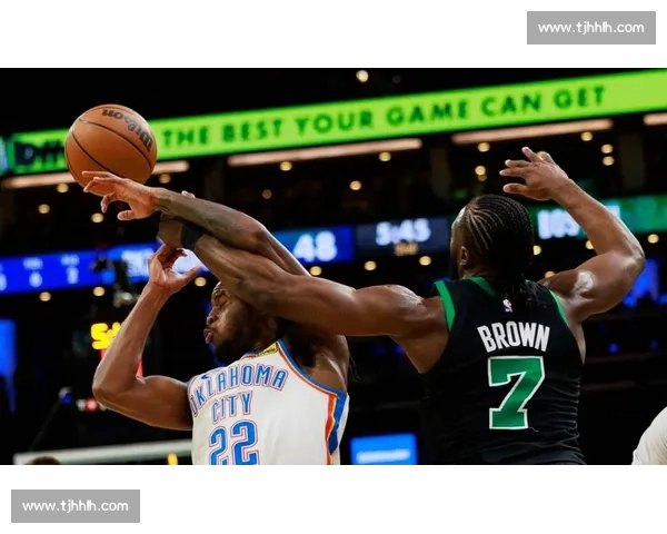 热火对决凯尔特人经典集锦回顾攻防拉满高潮不断巨星对飙季后赛氛围炸裂